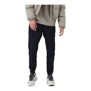 Zanerobe Men's Black Hike Jumpa Tapered Cargo Pocket Pant in US 32